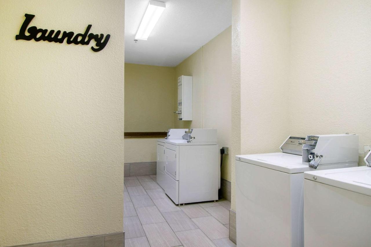 Comfort Suites Danville Eksteriør billede