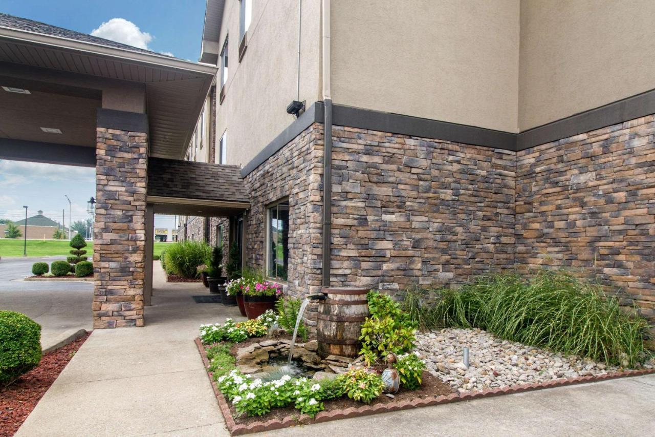 Comfort Suites Danville Eksteriør billede